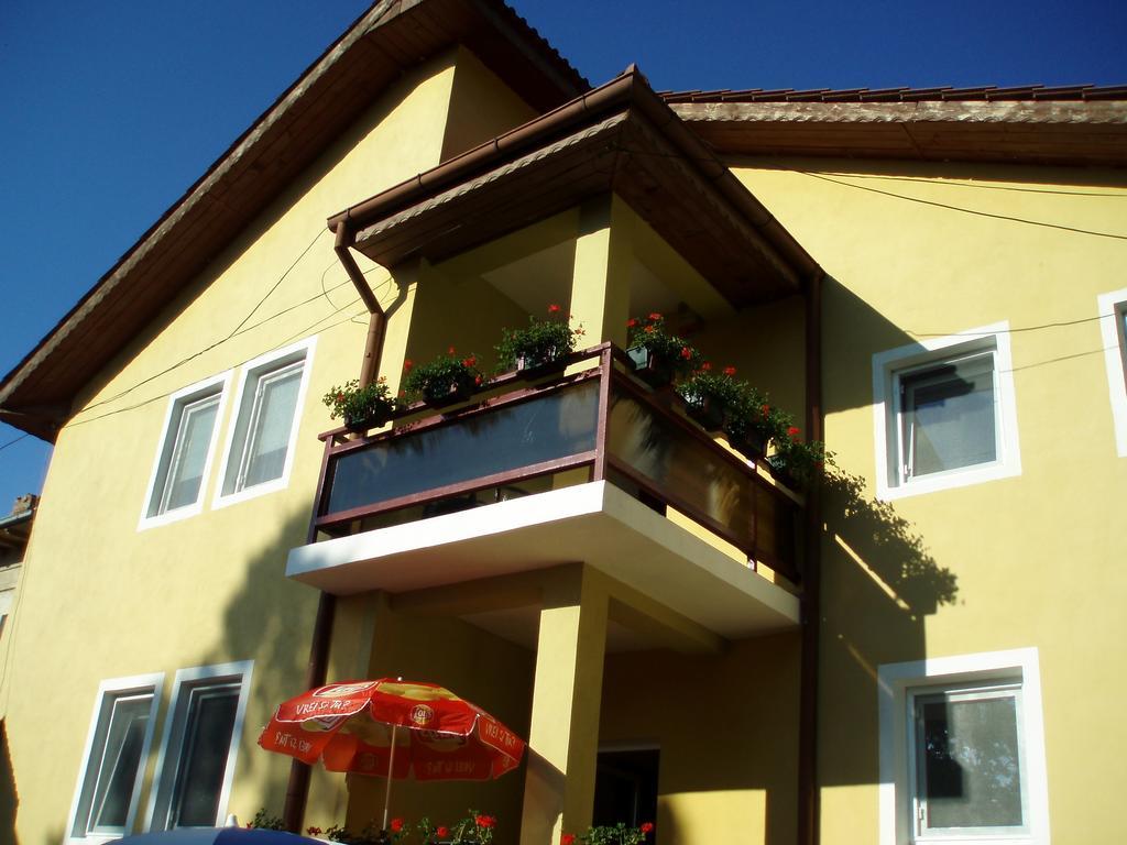 Pension Edelweiss Екстер'єр фото